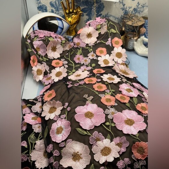 🆕 BRONX & BANCO 🧿 NWOT Jasmine Floral-Appliqued Gown, Black Multi - Sz L US 8 - Picture 16 of 16
